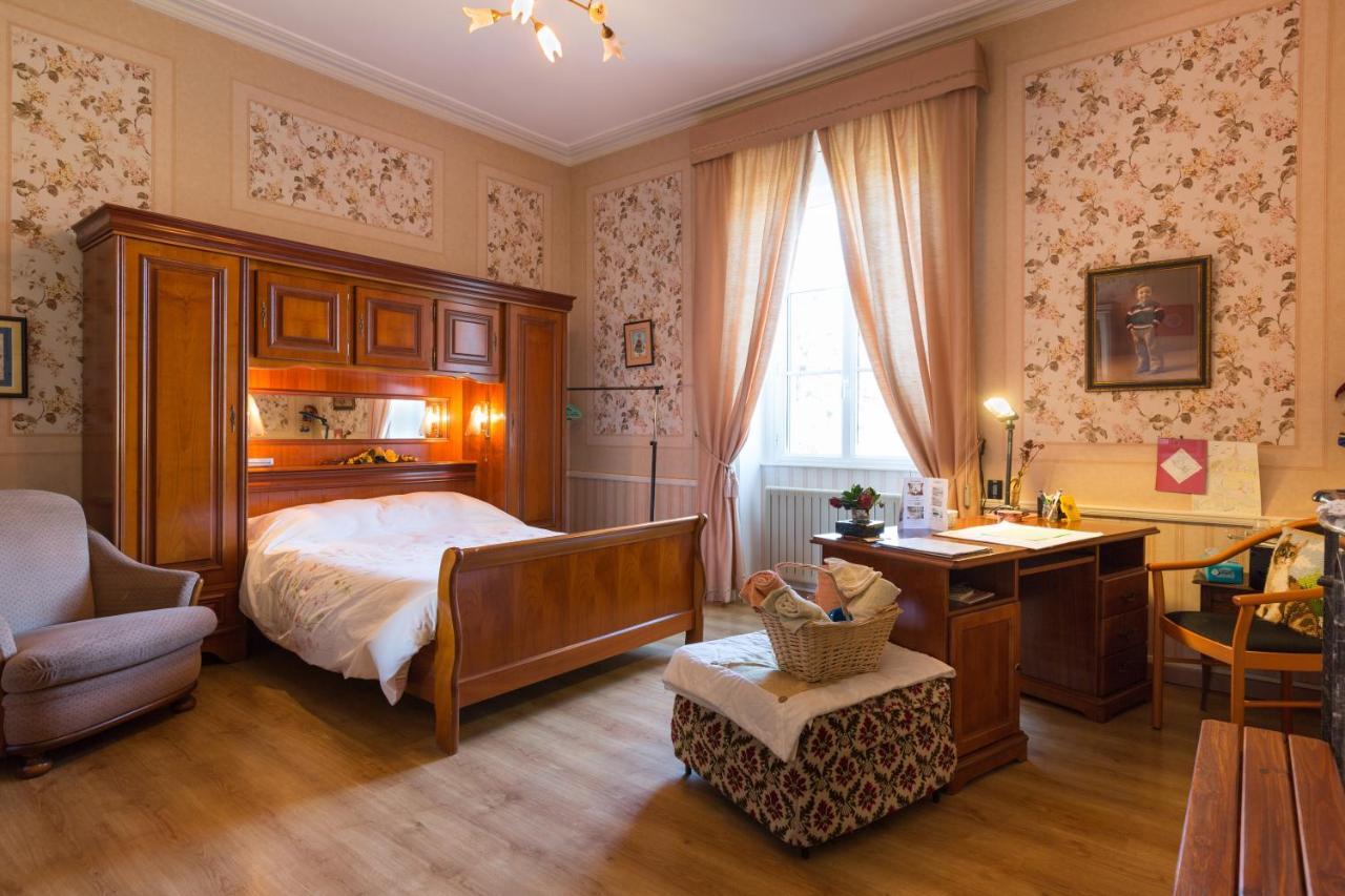 Chambres D'Hotes Du Chalet De Caharet Pipriac エクステリア 写真